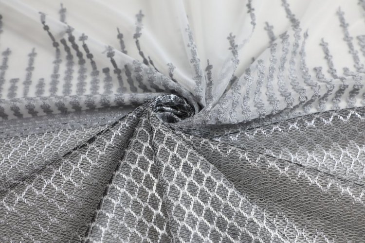 Hotová moderní záclona Lenka, šedo - bílá 145x250 cm