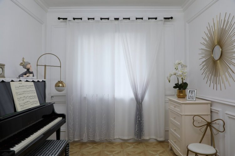 Hotová moderní záclona Lenka, šedo - bílá 145x250 cm